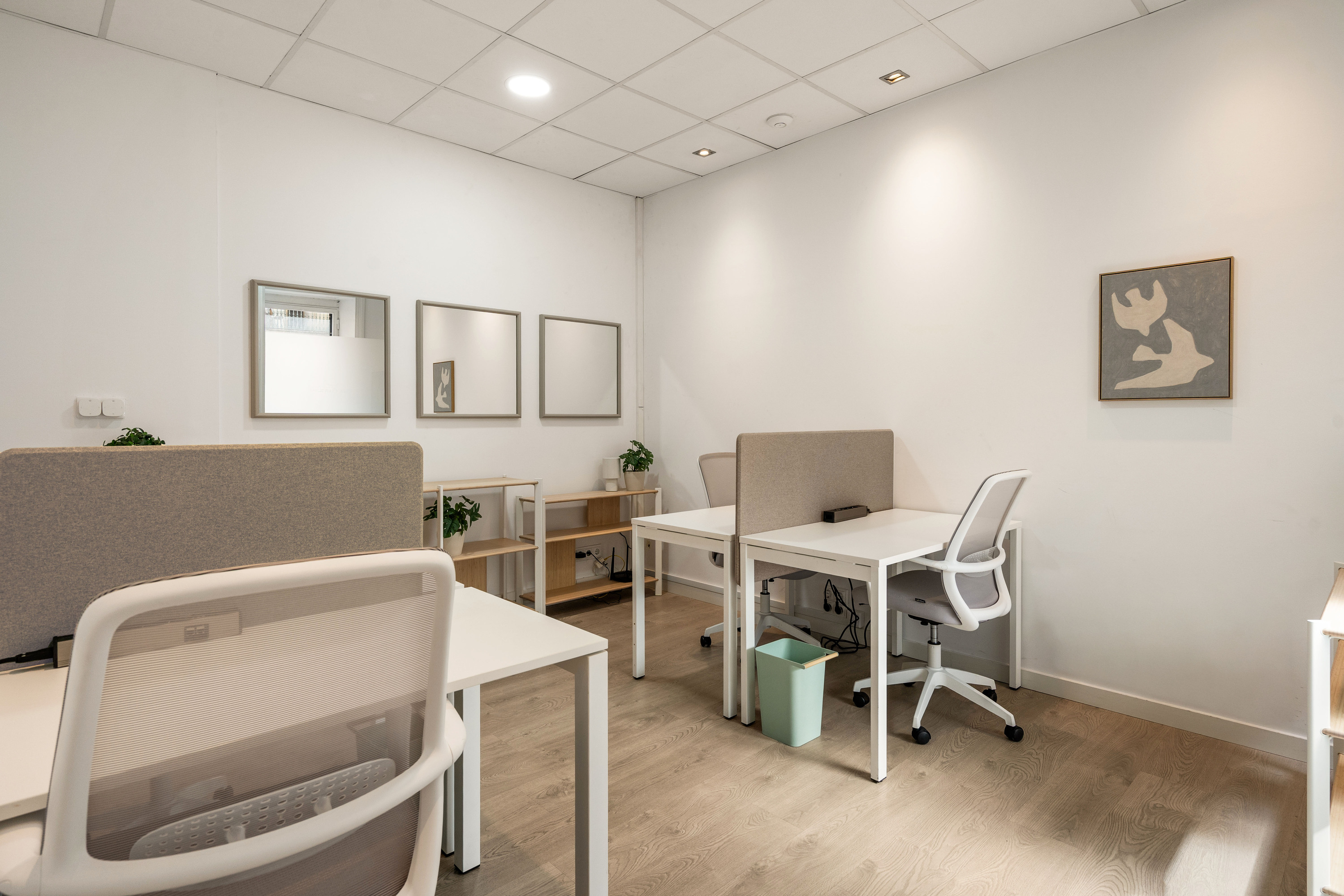 Derecha del Despacho 2